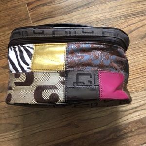 Zip Around Toiletry/Makeup Pouch